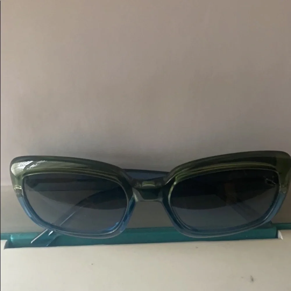 VALENTINO vintage ombré blue‎ and green sunshades!